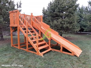Деревянная зимняя горка Snow Fox, скат 4 м