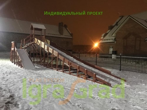 Зимняя деревянная горка "Snow Fox 12 м" с двумя скатами